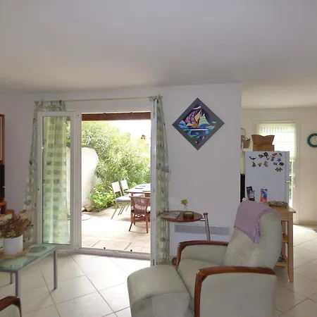 Maison T4 Climatisee, Meublee De Tourisme 3*,6 Couchages,narbonne * ناربون بلاج