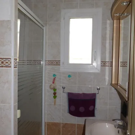 Maison T4 Climatisee, Meublee De Tourisme 3*,6 Couchages,narbonne فيلة *